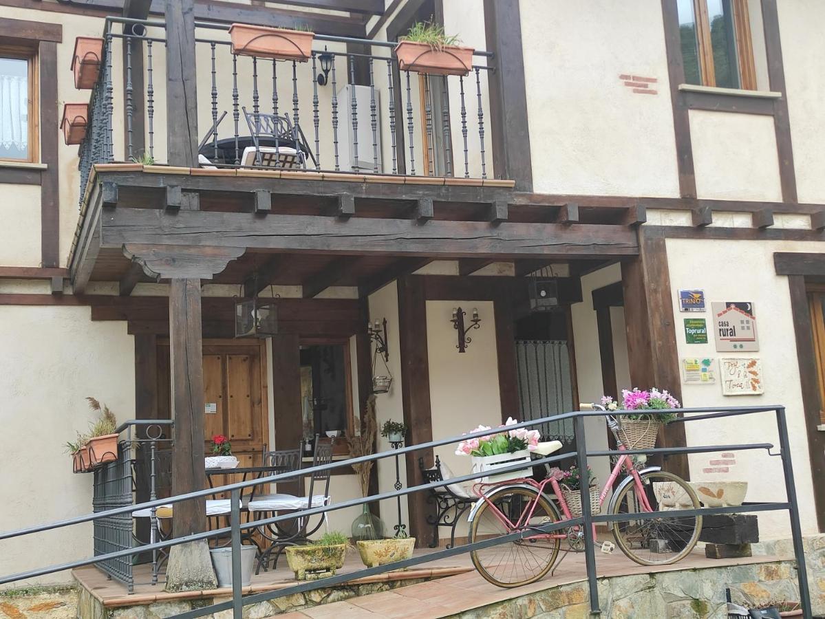 Hotel Rural En Las Cascadas De Tobera Eksteriør billede